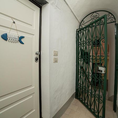 Appartamento La Magnolia, Caressa de mä Bordighera Esterno foto